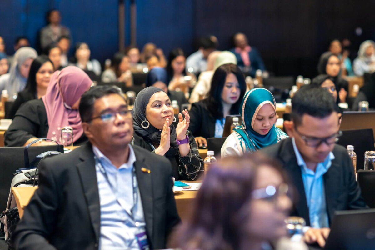 TecHR Leaders Summit, Kuala Lumpur, November 2022: Delegates taking notes