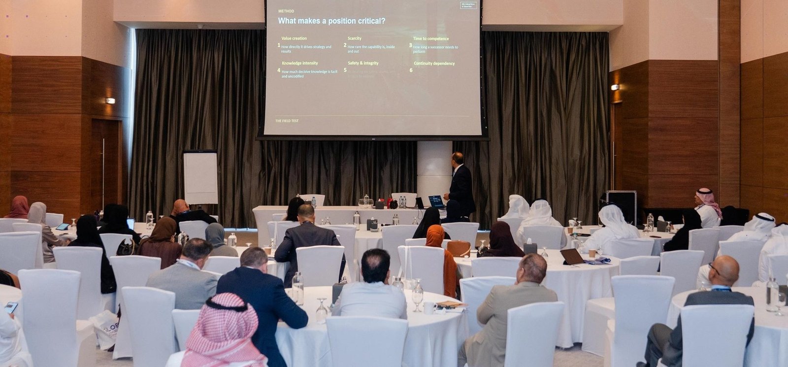 ورشة عمل ضمن مؤتمر، دبي: جلسة المناصب الحرجة