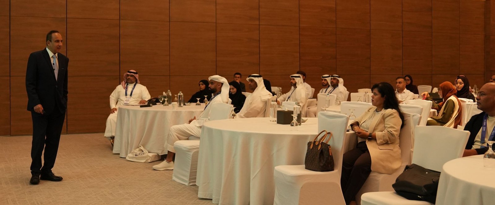 Mostafa Azzam leading a ballroom session